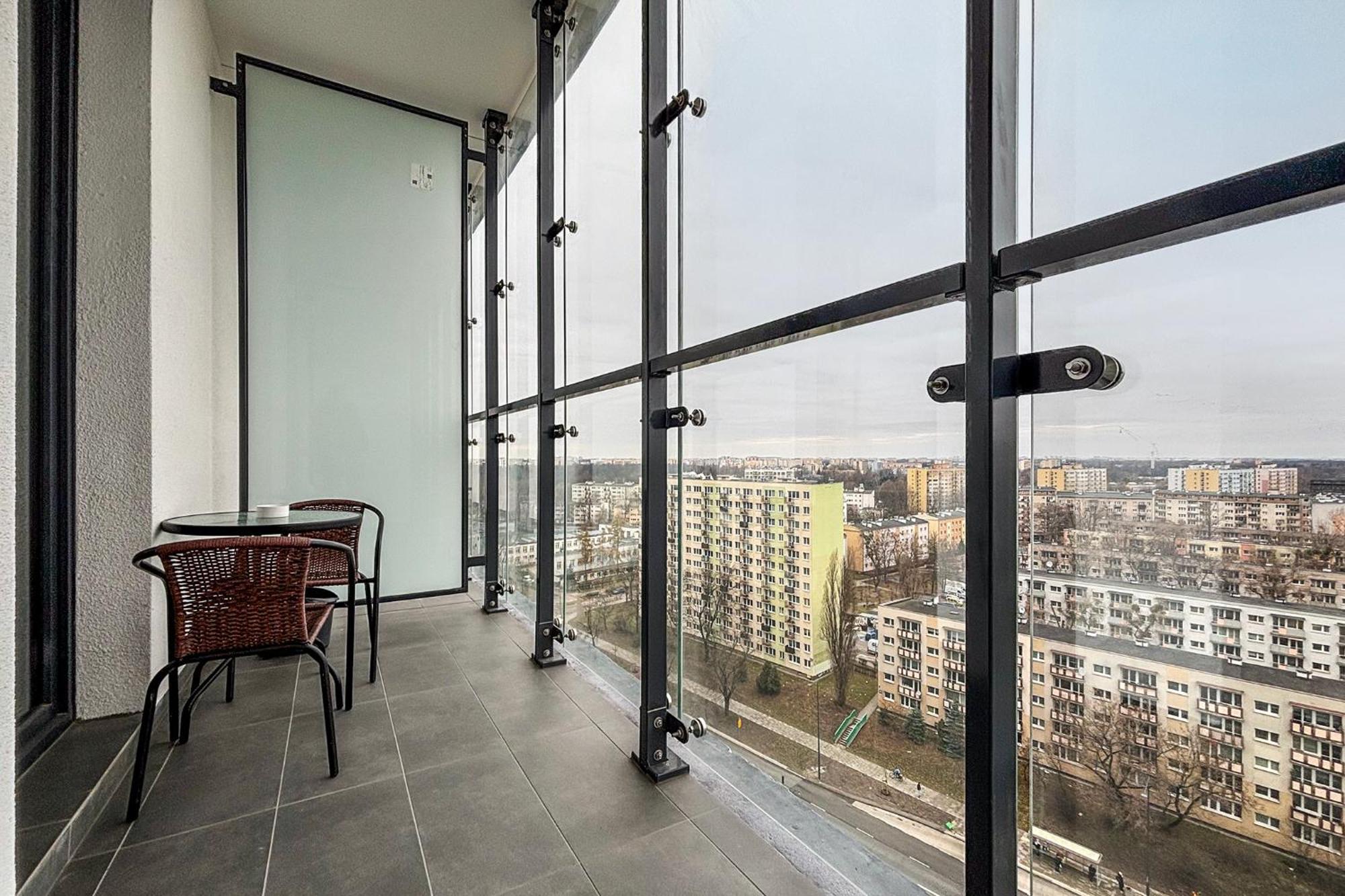 Rentplanet - Apartamenty Kasprzaka Varšava Exteriér fotografie
