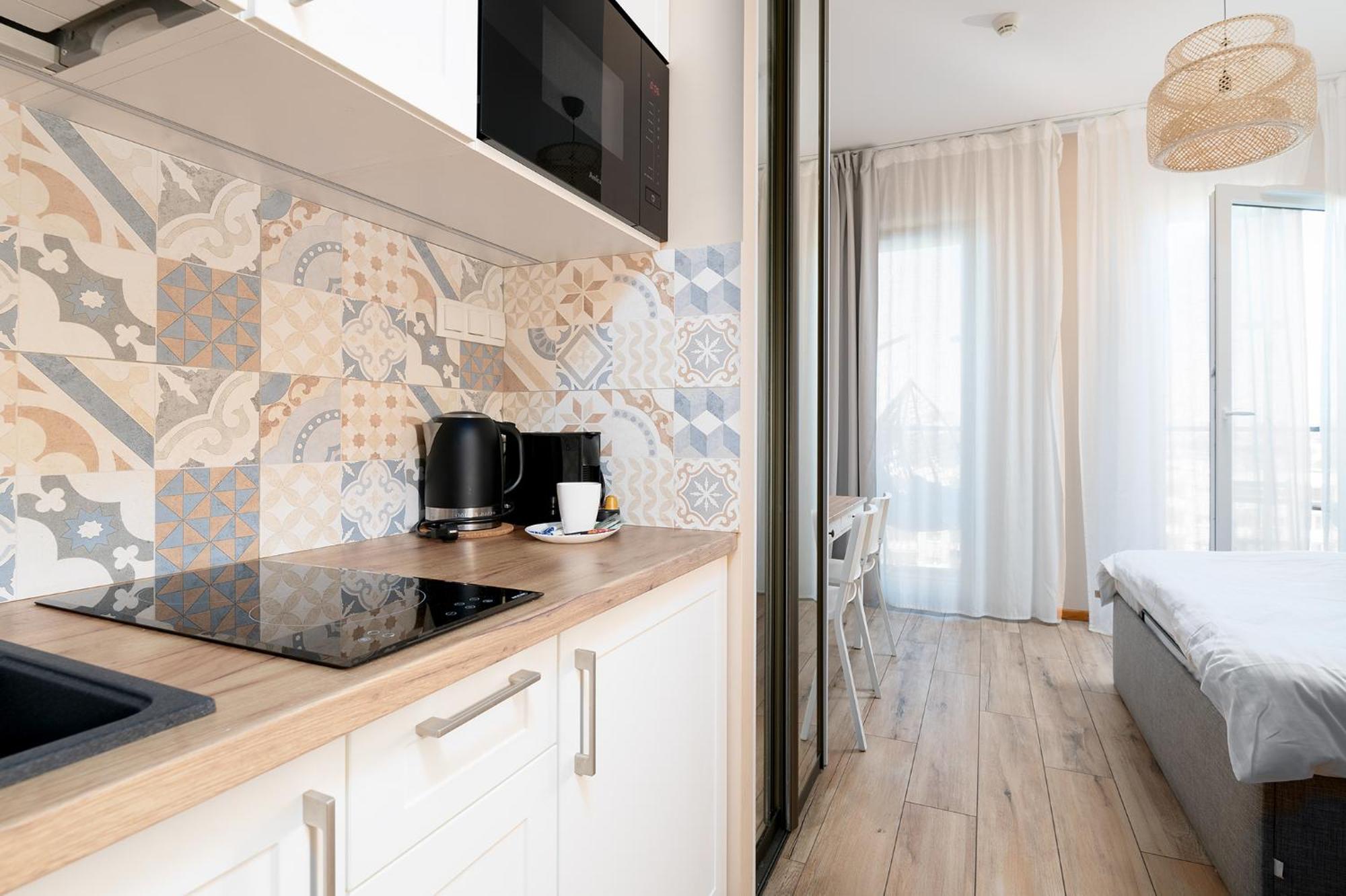 Rentplanet - Apartamenty Kasprzaka Varšava Exteriér fotografie