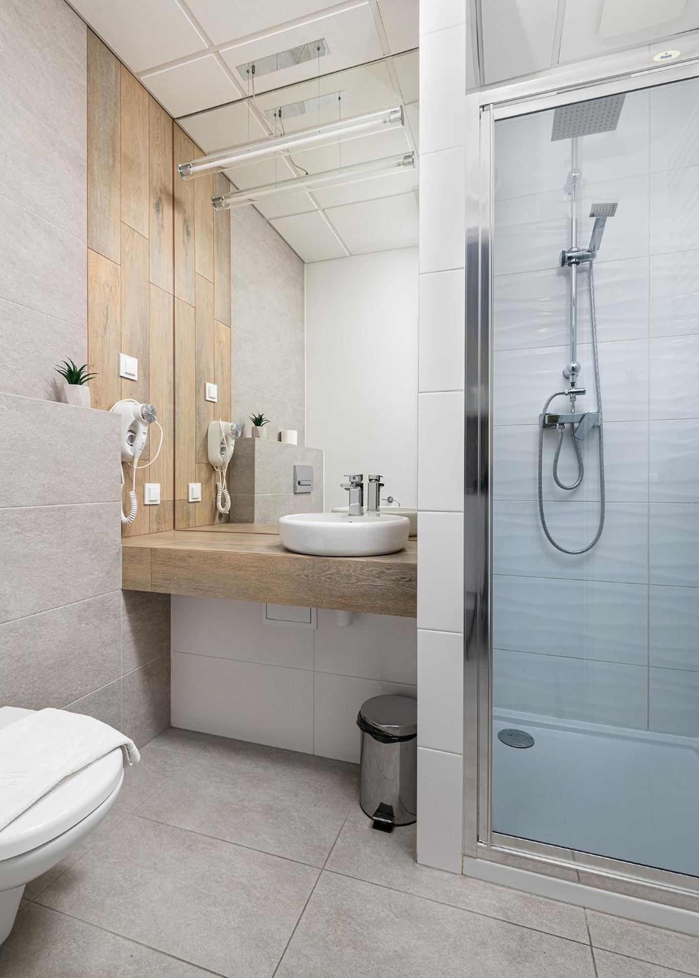 Rentplanet - Apartamenty Kasprzaka Varšava Exteriér fotografie